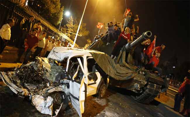 الانقلاب الفاشل بتركيا و نفاق القادة الغربيين