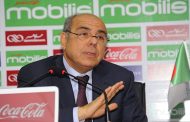 الفاف تهدد الأندية المحترفة بعقوبات جديدة