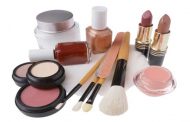 مدة صلاحية مساحيق التجميل