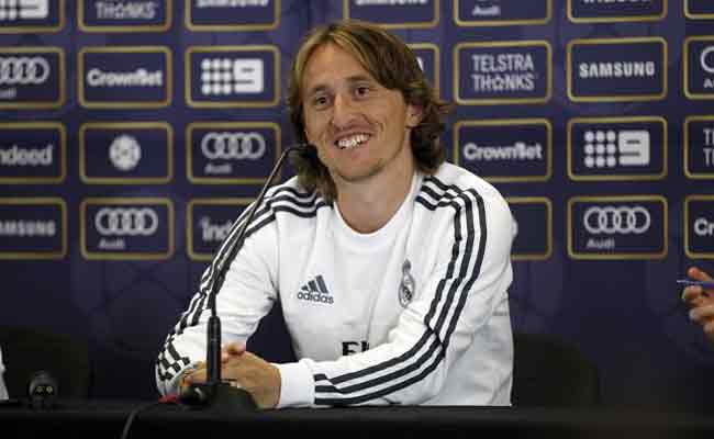 ريال مدريد يسعى لتأهيل مودريتش لنهائي السوبر