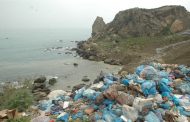 تجميع ما يزيد على 5000 طن من النفايات البحرية خلال السداسي الأول من موسم الإصطياف