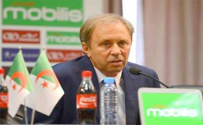 الفاف تدعو رايفاتش لمتابعة مباريات البطولة