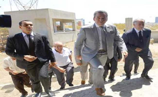 رضا وزير التجارة على احترام برنامج المداومات بالعاصمة