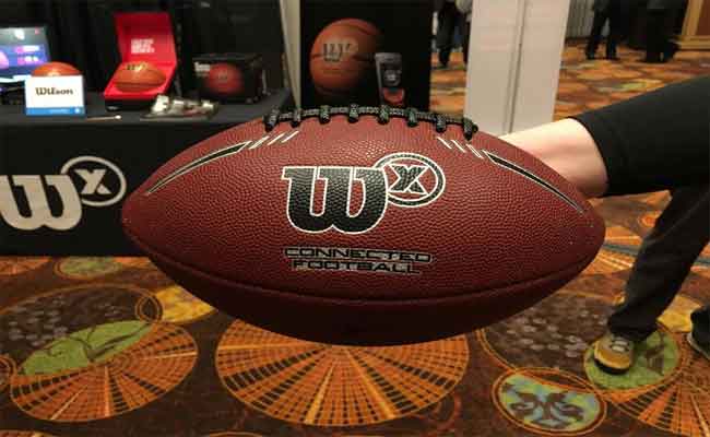كرة القدم الأمريكية المتصلة Wilson X ستعرض بالأسواق في سبتمبر المقبل