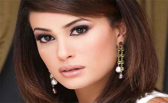 يفتتح فعاليات مهرجان قرطاج السينمائي الدولي “زهرة حلب”