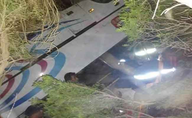 حادثة سير مأساوية ذهب ضحيتها 9 قتلى و 19 مصابا إصابات متفاوتة الخطورة في حصيلة أولية بسكيكيدة