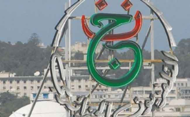 الجسم الإعلامي الجزائري يودع أحد رموزه حمو عبد القدوس