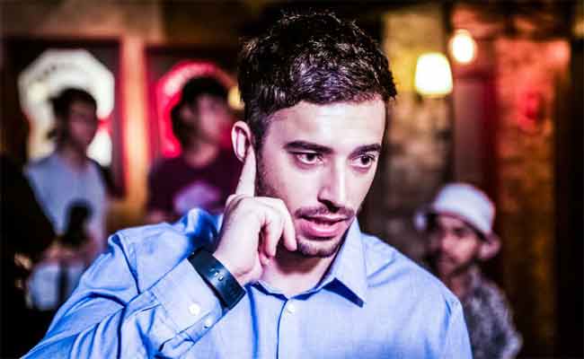 Sgnl: سوار يتيح لك استقبال المكالمات عن طريق الإصبع
