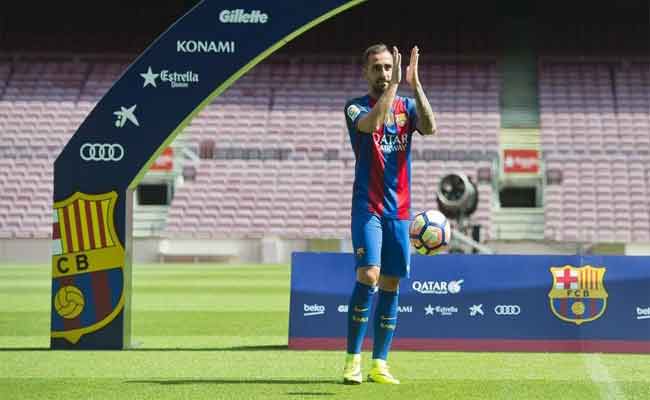 ألكاسير : جئت لفريق برشلونة من أجل حصد الألقاب