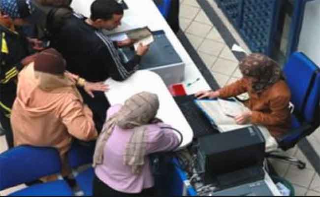 مشروع قانون يمكن وكلاء الجمهورية من القيام بالتصحيح الإداري للعقود بجميع المحاكم تم عرضه على البرلمان
