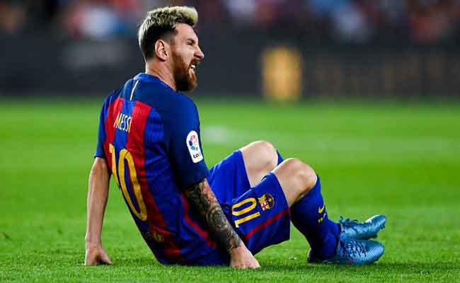 الاصابة تبعد ميسي عن مباريات برشلونة المقبلة