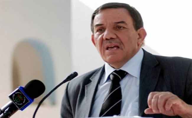 تواتي لمناضلي الجبهة: جعل الدفاع عن مصالح البلاد و الطبقات الهشة من بين مهامهم الأساسية