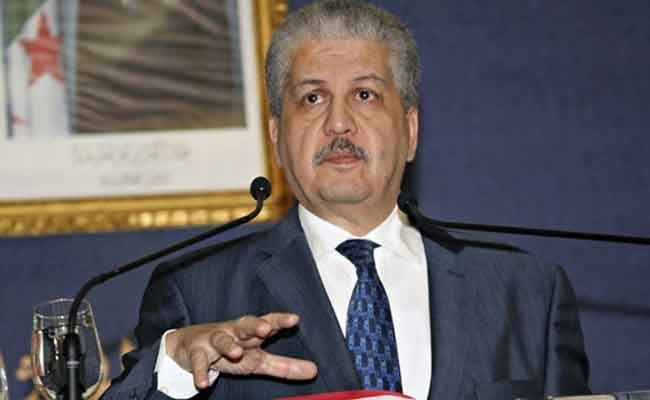 خلال زيارته لكوبا سلال يؤكد أن زيارته ستكون فرصة للوقوف على وضع العلاقات بين البلدين