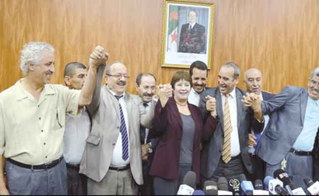 انعقاد لقاء تشاوري بين وزيرة التربية الوطنية و الشركاء الاجتماعيين للقطاع حول قضية التقاعد