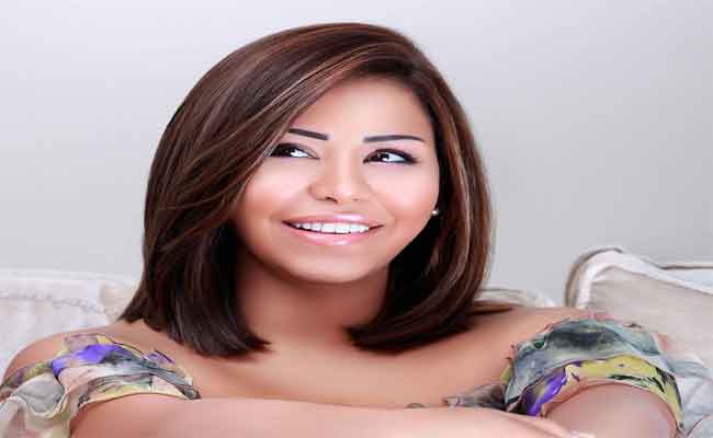 شيرين عبد الوهاب تحل ضيفة على النجوم في برنامجها الجديد