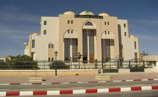 على خلفية مقتل الزوجة ببسكرة، الحكم بالمؤبد في حق الزوج و شقيق الضحية و الدافع هو الشرف
