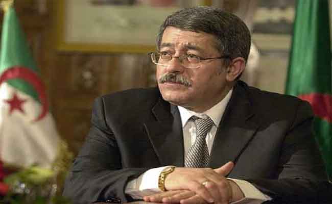 رفض أويحيى الرد على اتهامات سعداني