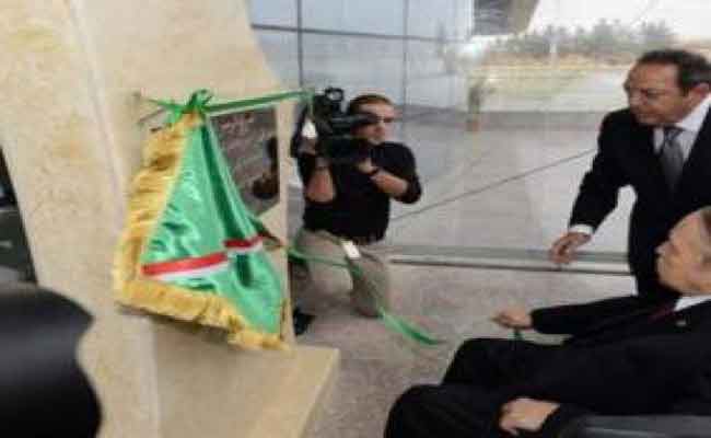 تدشين رئيس الجمهورية لأوبرا الجزائر التي حملت اسم المرحوم بوعلام بسايح