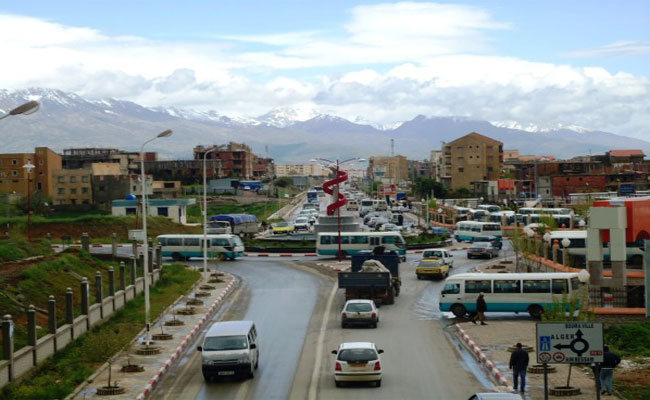 وفاة شرطي على يد