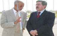 أويحيى مدافعا عن عبد العزيز بلخادم : 