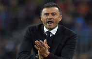 إنريكي يشيد بدور ميسي في فوز برشلونة