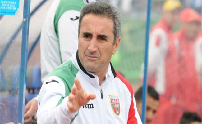 جمال مناد يستقيل من تدريب المولودية