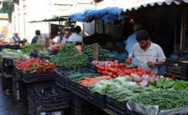 انخفاض درجات الحرارة يوازيه ارتفاع درجات الحرارة للأسعار بأسواق البويرة