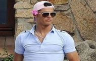 البرتغالي كريستيانو رونالدو يعترف أنا شاد وأملك الكثير من الأموال