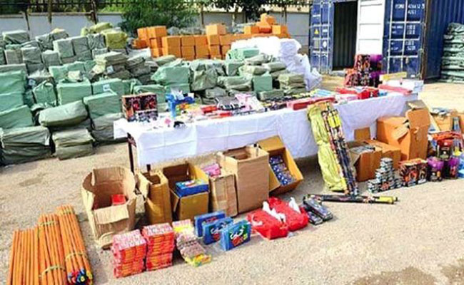 مصالح أمن ولاية الجزائر تحجز 351.000 وحدة من المفرقعات