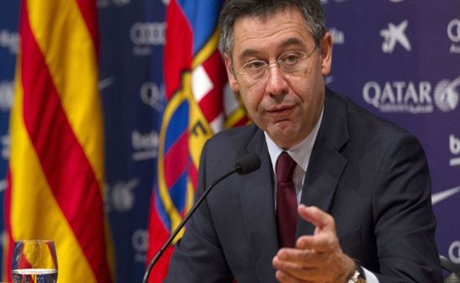 بارتوميو: برشلونة سيجدد عقدي ميسي وإنيستا