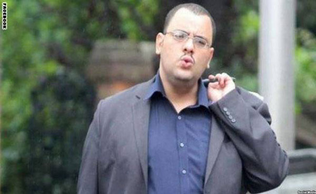 جثة الصحفي الراحل محمد تامالت ستوارى الثرى اليوم وسط جدل واسع حول ظروف وفاته