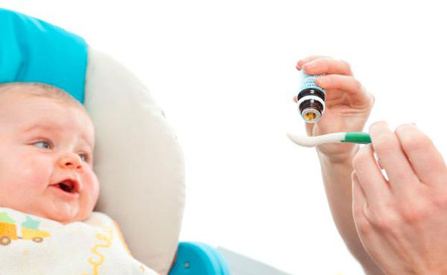 8 نصائح للبدء في إطعام طفلكِ