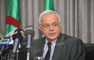 وزير الاتصال يتضامن مع روراوة