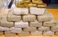 حجز أكثر من قنطار من الكيف المعالج و توقيف 87 مهاجرا غير شرعي من جنسيات إفريقية