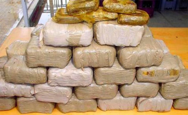 حجز أكثر من قنطار من الكيف المعالج و توقيف 87 مهاجرا غير شرعي من جنسيات إفريقية
