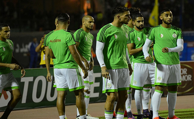 ليكنس يطالب اللاعبين بالاجتهاد والتعاون