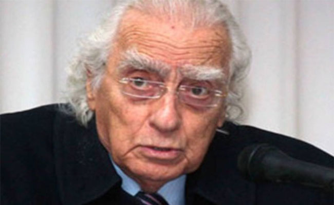 أستاذ أكاديمي مصري : ترامب رسول الله لحمايتنا من دولة الخلافة المزعومة