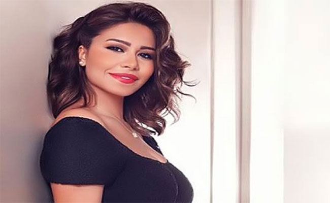شيرين عبد الوهاب تعود الى روتانا ب