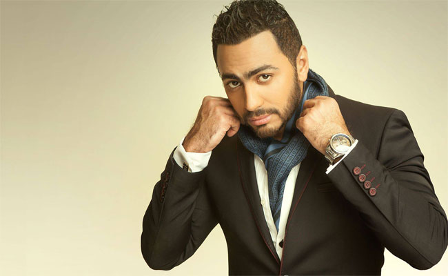 تامرحسني يلهب حماس جمهور مهرجان