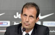 برشلونة يجري مفاوضات مع أليغري