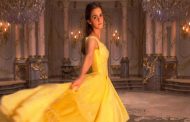 Beauty and the Beast في العرض الأول ل الجميلة تتألق مع الوحش