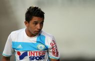 مارسيليا يتمسك بالجزائري لوباز
