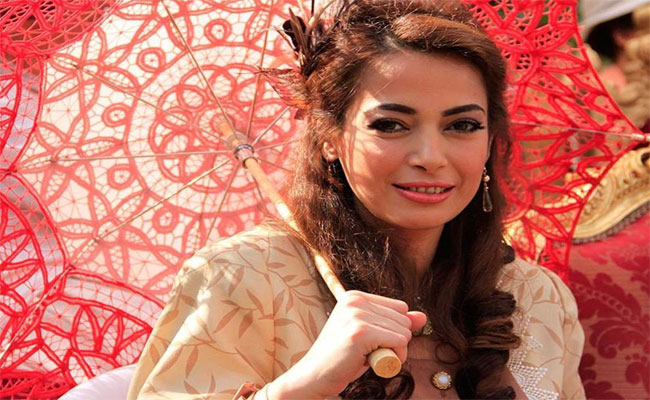 داليا مصطفى تنضم الى أسرة