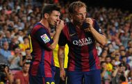 نجم برشلونة يجدد عقده لأربع سنوات