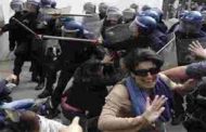 يا رجال الشرطة يجب ان تعنفوا المجرمين وليس طلاب الجامعات