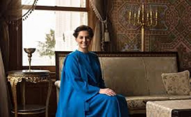 حريم السلطان / حفيدة سلطان عثماني تطالب بجزيرة ملك لنادي غلطة سراي