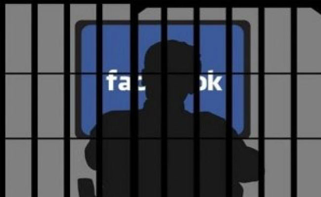 انتقاما من خطيبته التي تزوجت رجلا آخر، نشر صورها على الفايسبوك، و أخوها أوسعه ضربا