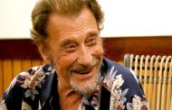 Johnny Hallyday يقاوم السرطان بصمت