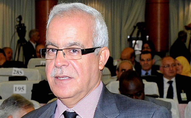 قرين يؤكد أن قطاعه الوزاري لم يتلق أي طلب من طرف وسائل الإعلام الأجنبية لتغطية التشريعيات