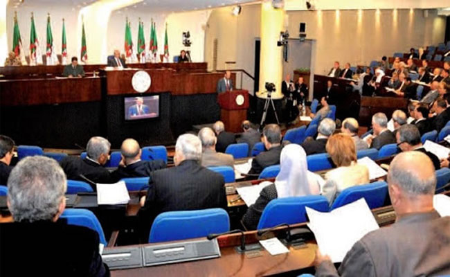 من أصل 12591 مترشح للتشريعيات يوجد 5260 مترشح لا يتوفرون على البكالوريا!